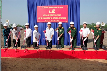 Bộ CHQS tỉnh Tây Ninh khởi công xây dựng khu dân cư chốt dân quân Mít Mọi