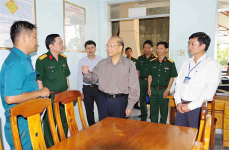 Bí thư Tỉnh ủy Bình Thuận kiểm tra kết quả thực hiện nhiệm vụ quân sự năm 2019