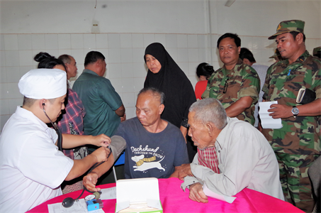 Bộ Chỉ huy quân sự tỉnh Bình Dương thăm, làm việc tại Tiểu khu quân sự tỉnh Kandal và Karatie, Vương quốc Campuchia