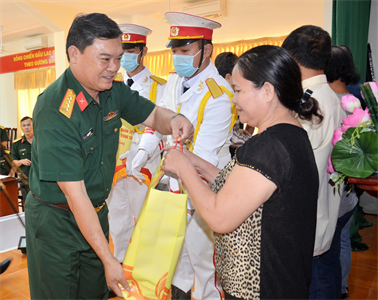 Bộ CHQS tỉnh BR – VT họp mặt các chủ phương tiện tàu cá tham gia bảo vệ chủ quyền biển Việt Nam