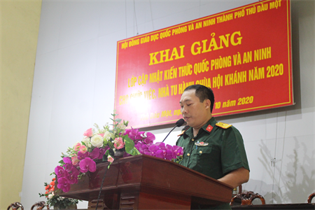 Ban CHQS Thành phố Thủ Dầu Một, tỉnh Bình Dương phổ biến kiến thức quốc phòng và an ninh cho chức việc, nhà tu hành