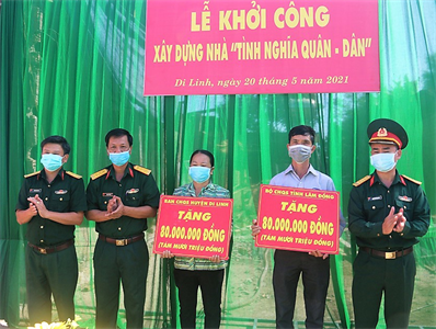 Huyện Di Linh, tỉnh Lâm Đồng khởi công 2 căn nhà "Tình nghĩa quân - dân"