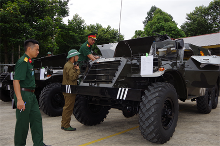Bộ CHQS tỉnh Bình Dương tham gia hội thi kỹ thuật Xe máy – Tăng thiết giáp do Quân khu tổ chức