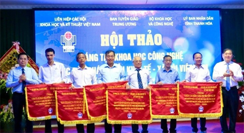 Giám đốc Bệnh viện Quân y 7A tham gia Hội thảo “Sáng tạo khoa học - công nghệ thúc đẩy phát triển kinh tế - xã hội Việt Nam”