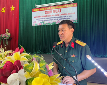 Ban CHQS thành phố Thuận An tổ chức “Ngày Pháp luật Việt Nam”
