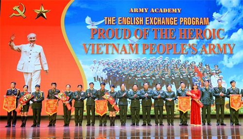 Học viện Lục quân giao lưu tiếng Anh “Tự hào Quân đội Nhân dân Việt Nam anh hùng”