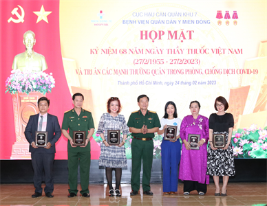 Bệnh viện Quân dân y miền Đông họp mặt kỷ niệm 68 năm Ngày Thầy thuốc Việt Nam