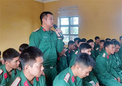 Đảng ủy Quân sự tỉnh Lâm Đồng đối thoại dân chủ với cán bộ, chiến sĩ