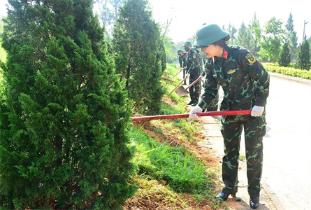 Học viện Lục quân phát động trồng cây