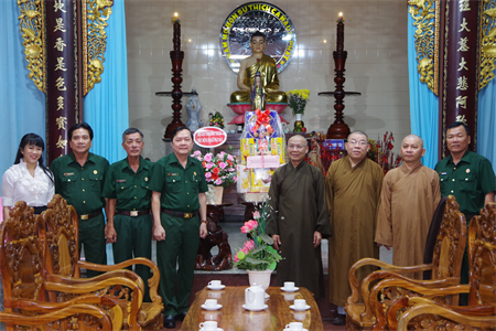 Hội Cựu chiến binh tỉnh Bình Thuận thăm Ban trị sự Giáo hội Phật giáo Việt Nam tỉnh