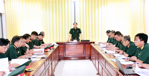 Bộ Quốc phòng kiểm tra kết quả huấn luyện tại Bộ CHQS tỉnh Bình Phước
