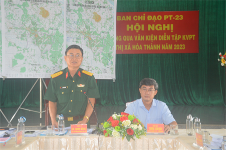 Thị xã Hòa Thành thông qua văn kiện diễn tập khu vực phòng thủ
