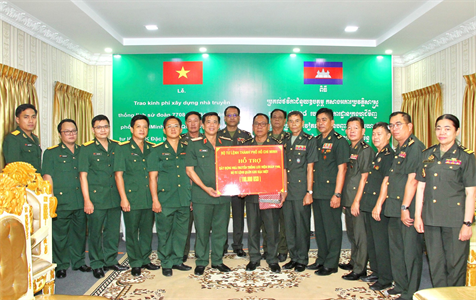 Bộ Tư lệnh TPHCM hỗ trợ kinh phí xây dựng Nhà truyền thống lưu niệm Đoàn 7708 tại Campuchia