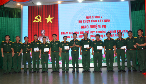 Bộ CHQS tỉnh Tây Ninh giao nhiệm vụ tham gia hội thi Chỉ huy trưởng, Chính trị viên Ban CHQS huyện, quận, thị xã, thành phố năm 2023