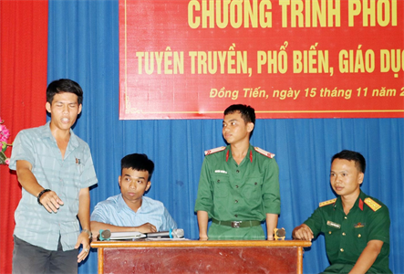 Kho 882 tuyên truyền, phổ biến pháp luật cho Nhân dân huyện Đồng Phú, tỉnh Bình Phước