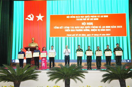 Thành phố Hồ Chí Minh chú trọng chất lượng công tác giáo dục quốc phòng, an ninh