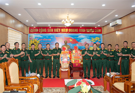 Thượng tướng Võ Minh Lương, Thứ trưởng Bộ Quốc phòng chúc tết Bộ CHQS tỉnh Đồng Nai