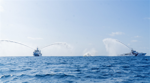 Cảnh sát biển Việt Nam luyên tập ứng phó sự cố môi trường trên biển với Lực lượng Bảo vệ bờ biển Ấn Độ