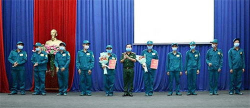 TP.Thuận An, tỉnh Bình Dương ra mắt 2 tiểu đội tự vệ trong doanh nghiệp