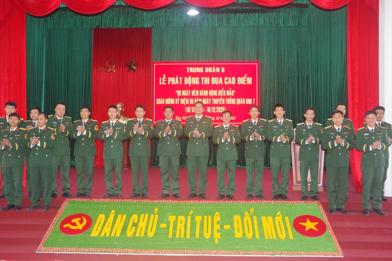 Trung đoàn 5 phát động đợt thi đua cao điểm “80 ngày đêm hành động kiểu mẫu”