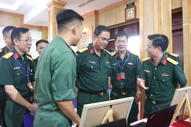 Đa dạng các sáng kiến, giải pháp đáp ứng yêu cầu xây dựng Quân đội tinh, gọn, mạnh
