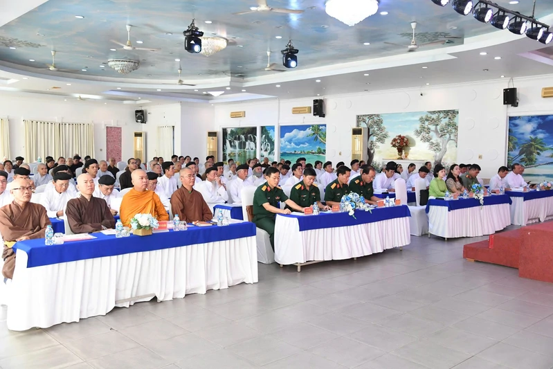 Tỉnh Tây Ninh khai giảng lớp bồi dưỡng kiến thức quốc phòng và an ninh cho chức sắc, chức việc