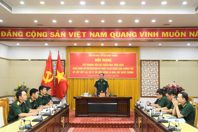 Đẩy nhanh tiến độ sắp xếp lại, xử lí nhà, đất quốc phòng