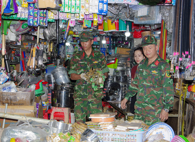 Lữ đoàn 25 khẩn trương giúp dân khắc phục hậu quả sau lũ