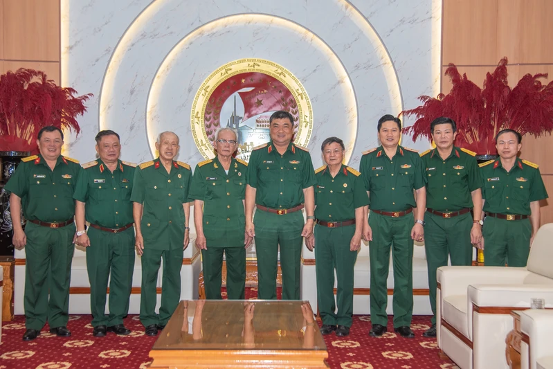 Hội bạn chiến đấu, Cựu chiến binh Sư đoàn 5 phía Bắc thăm Quân khu 7