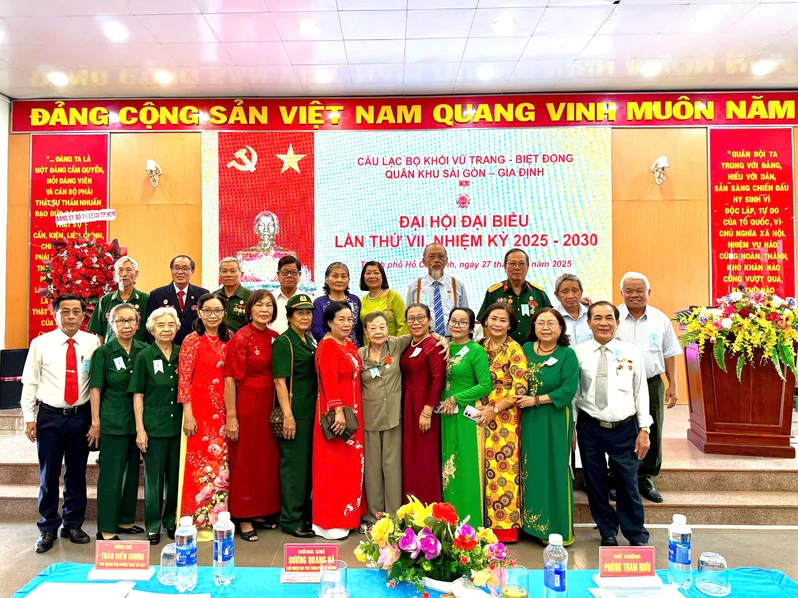 Đại hội đại biểu Câu lạc bộ Khối Vũ trang - Biệt động Quân khu Sài Gòn - Gia Định lần thứ VII thành công tốt đẹp 

