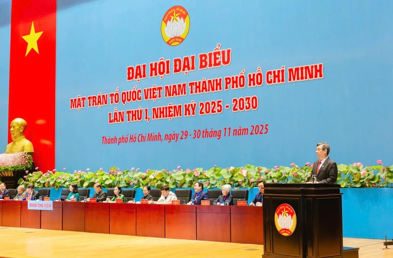 Đồng chí Nguyễn Phước Lộc làm Chủ tịch Ủy ban MTTQ Việt Nam TPHCM khóa I