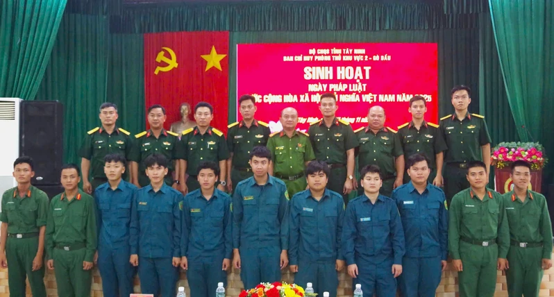 Cơ quan Điều tra hình sự khu vực 4 hưởng ứng Ngày Pháp luật