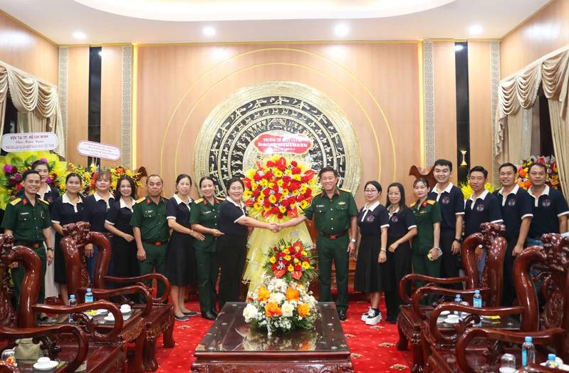 Cục Chính trị Quân khu 7 gặp mặt, giao lưu với các nhà trường