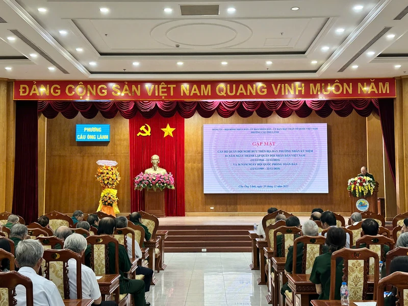 Phường Cầu Ông Lãnh: gặp mặt cán bộ Quân đội nghỉ hưu nhân kỷ niệm 81 năm Ngày thành lập Quân đội nhân dân Việt Nam