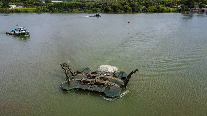 Kiểm tra đội tuyển tham gia Hội thao Công binh