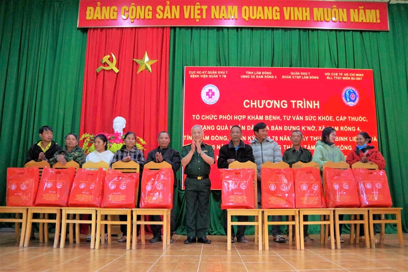 Bệnh viện Quân y 7B: Vững y đức - trọn tình quân dân