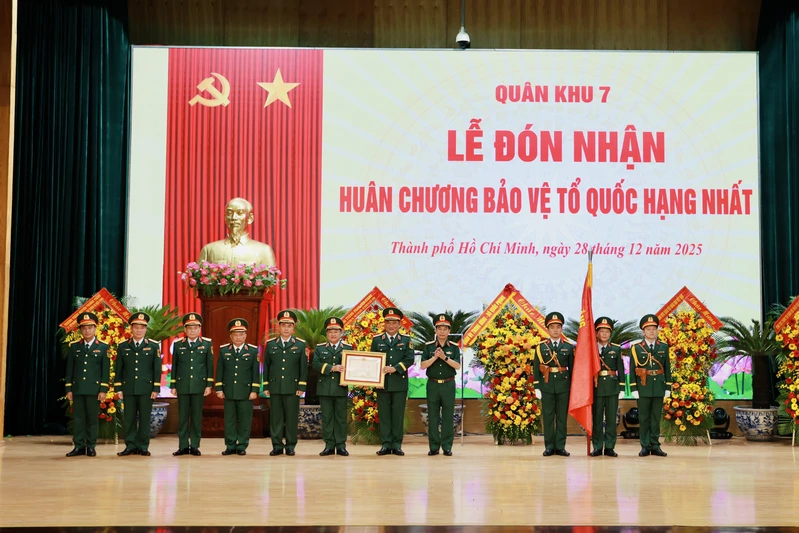 Quân khu 7 đạt nhiều kết quả mang dấu ấn đặc biệt trong năm 2025