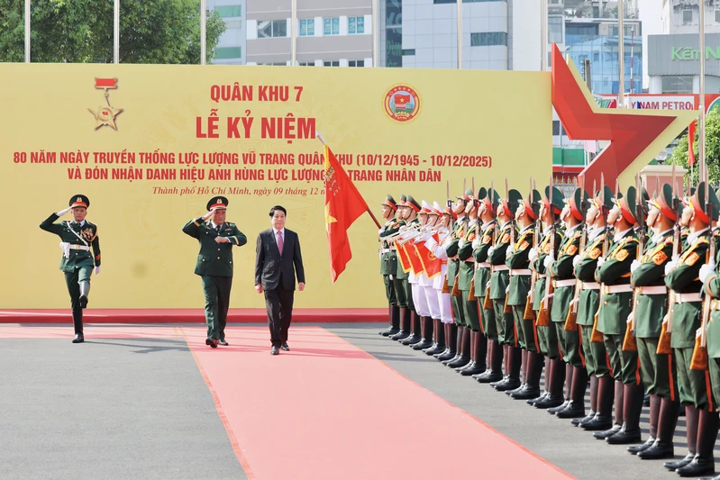 Chủ tịch nước Lương Cường dự Lễ kỷ niệm 80 năm Ngày truyền thống LLVT Quân khu 7