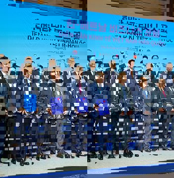 Chủ sàn Upbit hỗ trợ MB thành lập sàn giao dịch tài sản số
