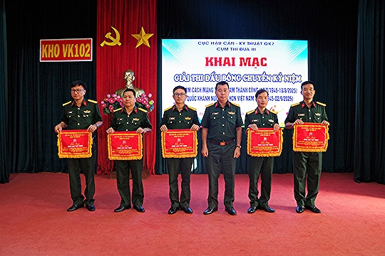 Cụm thi đua 3, Cục Hậu cần-Kỹ thuật Quân khu tổ chức giao lưu bóng chuyền