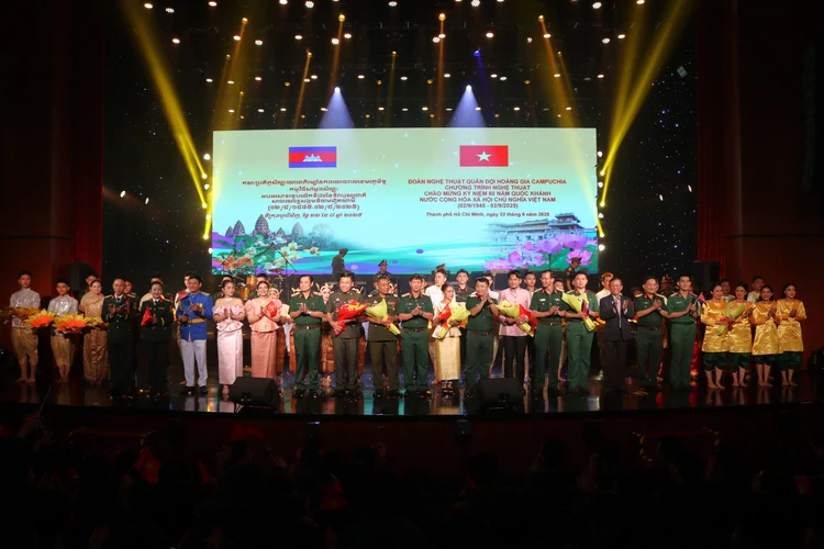 Thắt chặt mối quan hệ đoàn kết, hữu nghị Việt Nam - Campuchia
