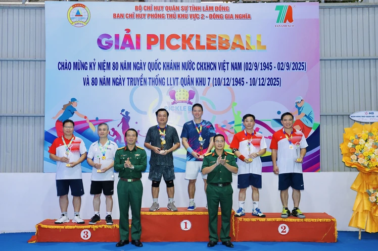 Ban chỉ huy Phòng thủ khu vực 2 – Đông Gia Nghĩa tổ chức giải Pickleball