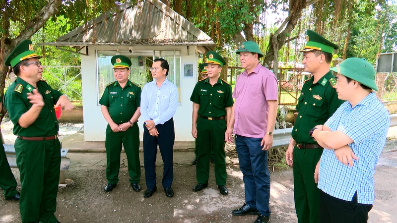 Đoàn công tác Ban Nội chính Tỉnh ủy Tây Ninh khảo sát tình hình an ninh, trật tự trên tuyên biên giới
