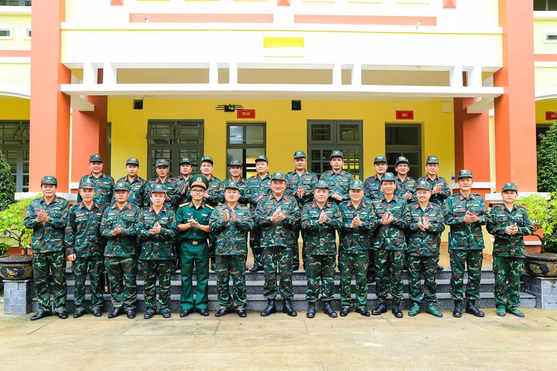 Bộ Tư lệnh Quân khu 7 kiểm tra các đơn vị trực thuộc Bộ Tư lệnh Thành phố Hồ Chí Minh