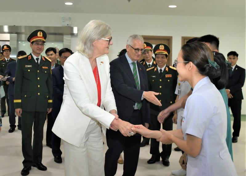 Bệnh viện Quân y 175 coi trọng các chương trình hợp tác với Australia