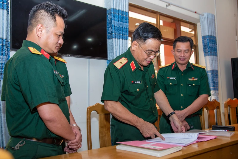 Ban chỉ huy phòng thủ khu vực 1 – Long Bình thực hiện tốt công tác Đảng, công tác chính trị