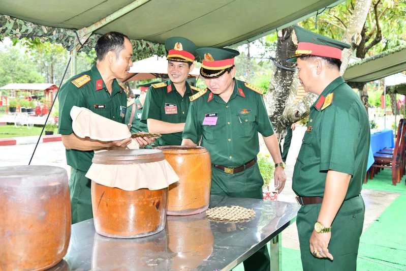
Hội thi Trạm chế biến cấp Trung, Lữ đoàn năm 2025 tại Sư đoàn 9, Quân đoàn 34 