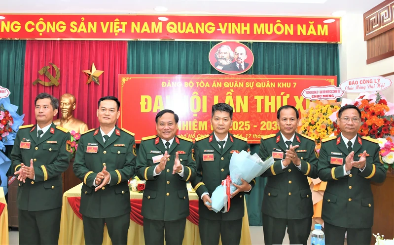 Tòa án Quân sự Quân khu 7 - Tích cực đổi mới, sáng tạo, nâng cao chất lượng xét xử