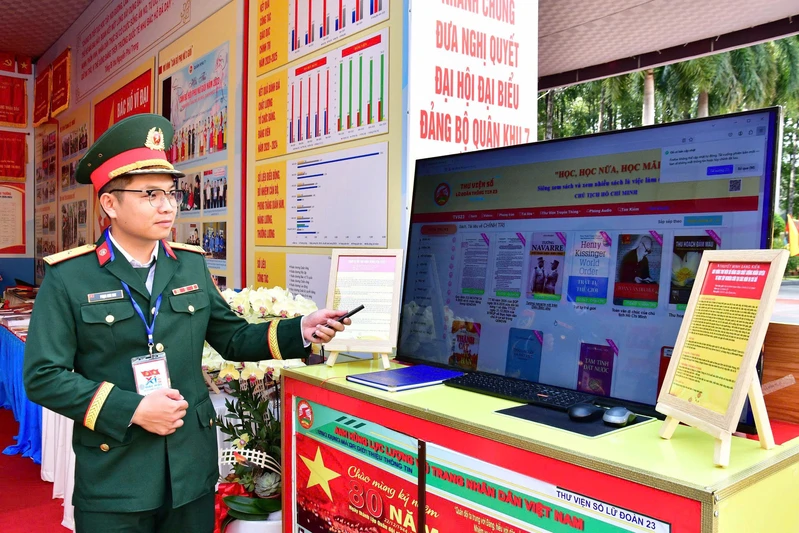 Chính trị viên trẻ giữ lửa niềm tin, khơi nguồn sáng tạo