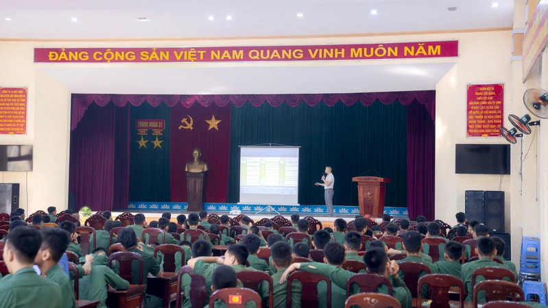 Trung đoàn 31, Sư đoàn 309 tư vấn, định hướng nghề nghiệp cho hạ sĩ quan, chiến sĩ chuẩn bị xuất ngũ